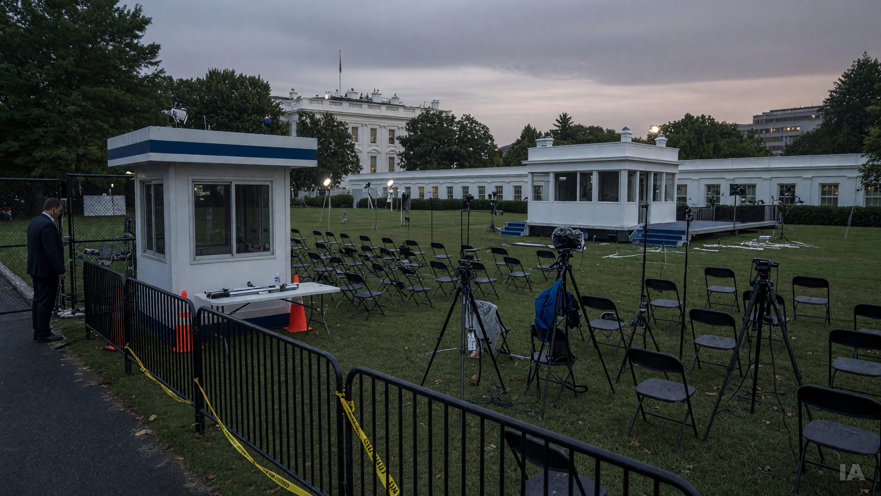 Washington bannit CNN, MS NOW et Politico : jusqu'où peut aller le contrôle présidentiel sur la presse