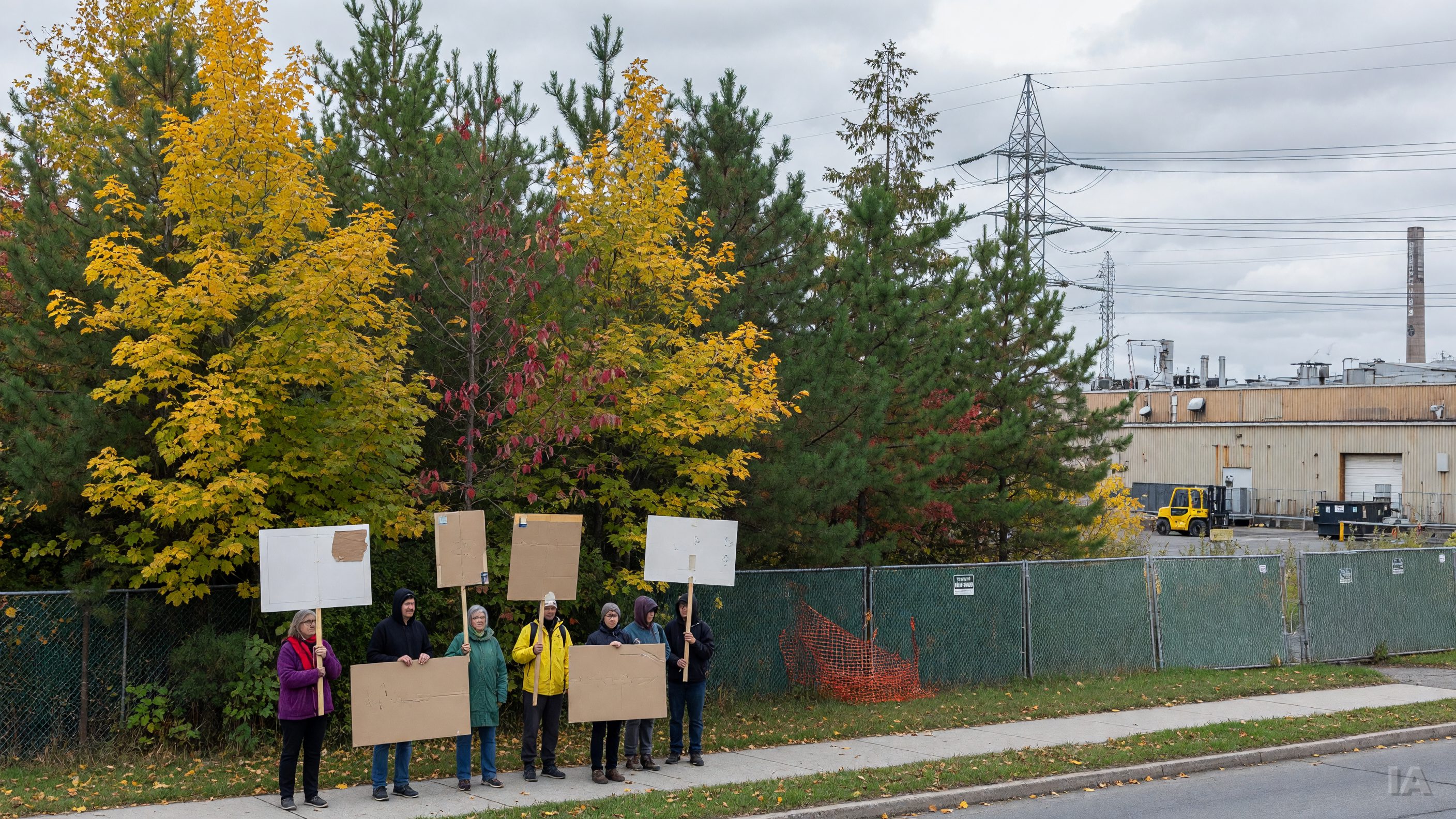 Mégacentre de données à Sherbrooke : une vente de boisé décidée à huis clos ravive le débat sur la transparence