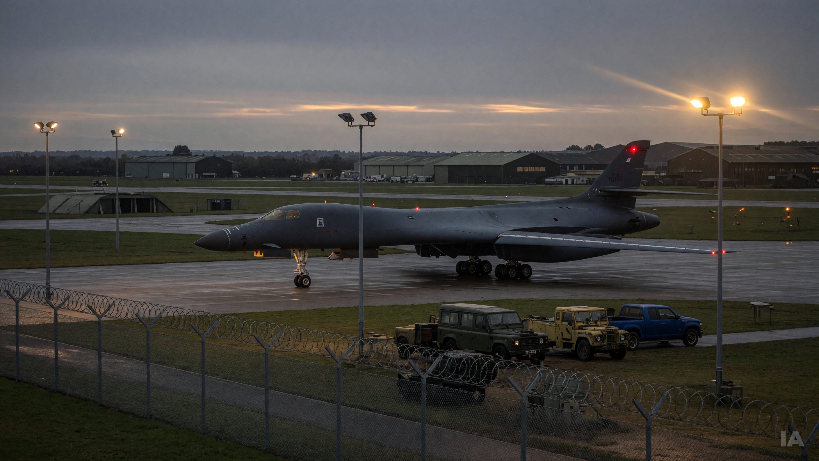 Les États-Unis retirent leurs bombardiers B-1 d'une base britannique après l'arrestation de cinq hommes soupçonnés d'un complot lié à l'Iran